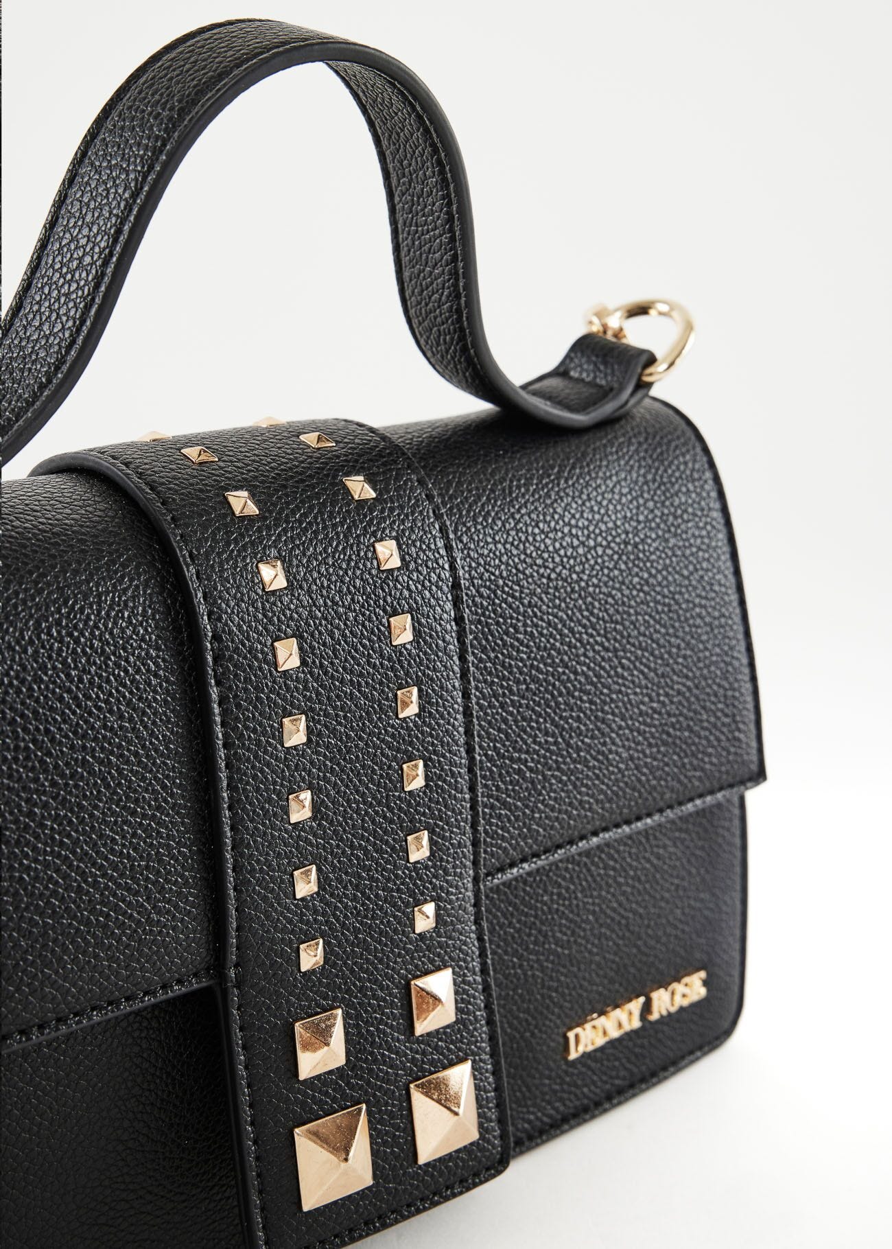 Borsa a mano nera con borchie