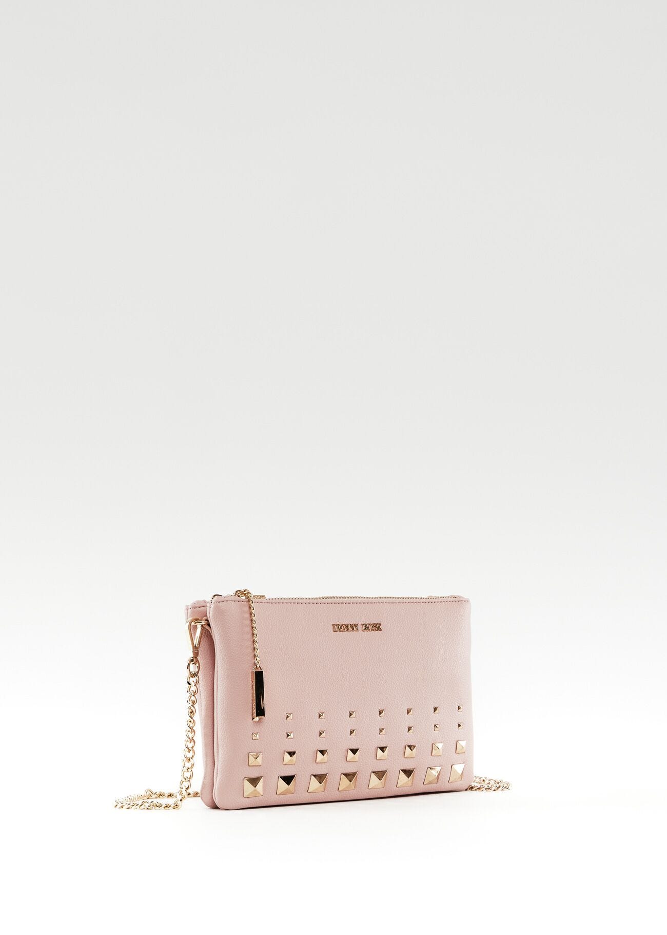 Bandolera rosa con tachuelas