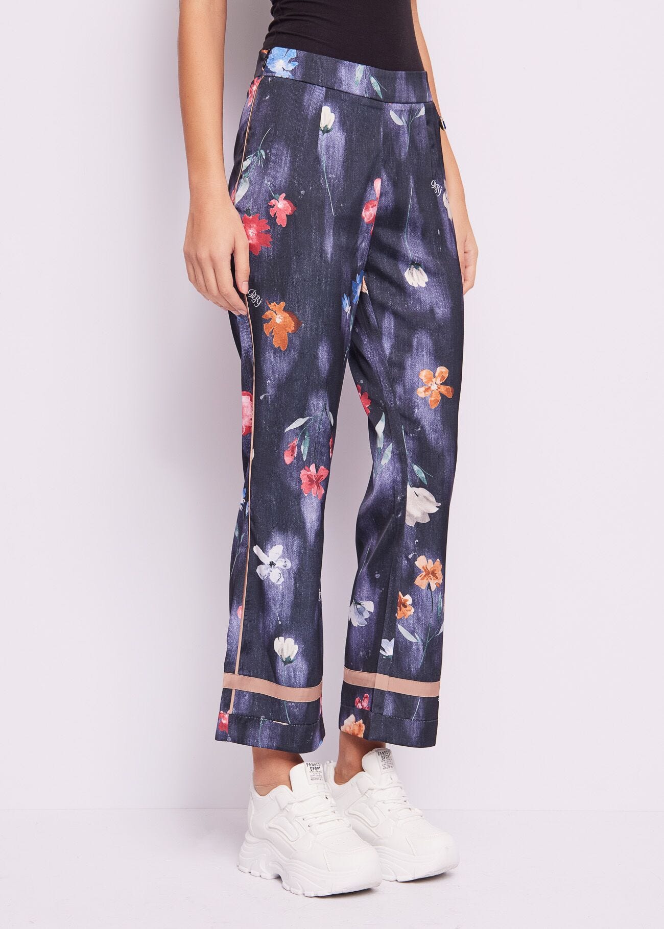 Printed satin trousers