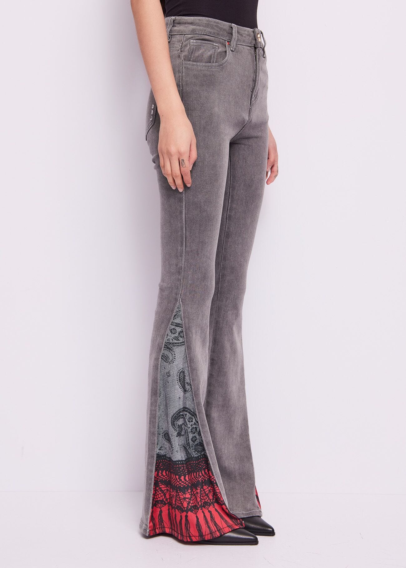 Flared Jeans in Cotton denim