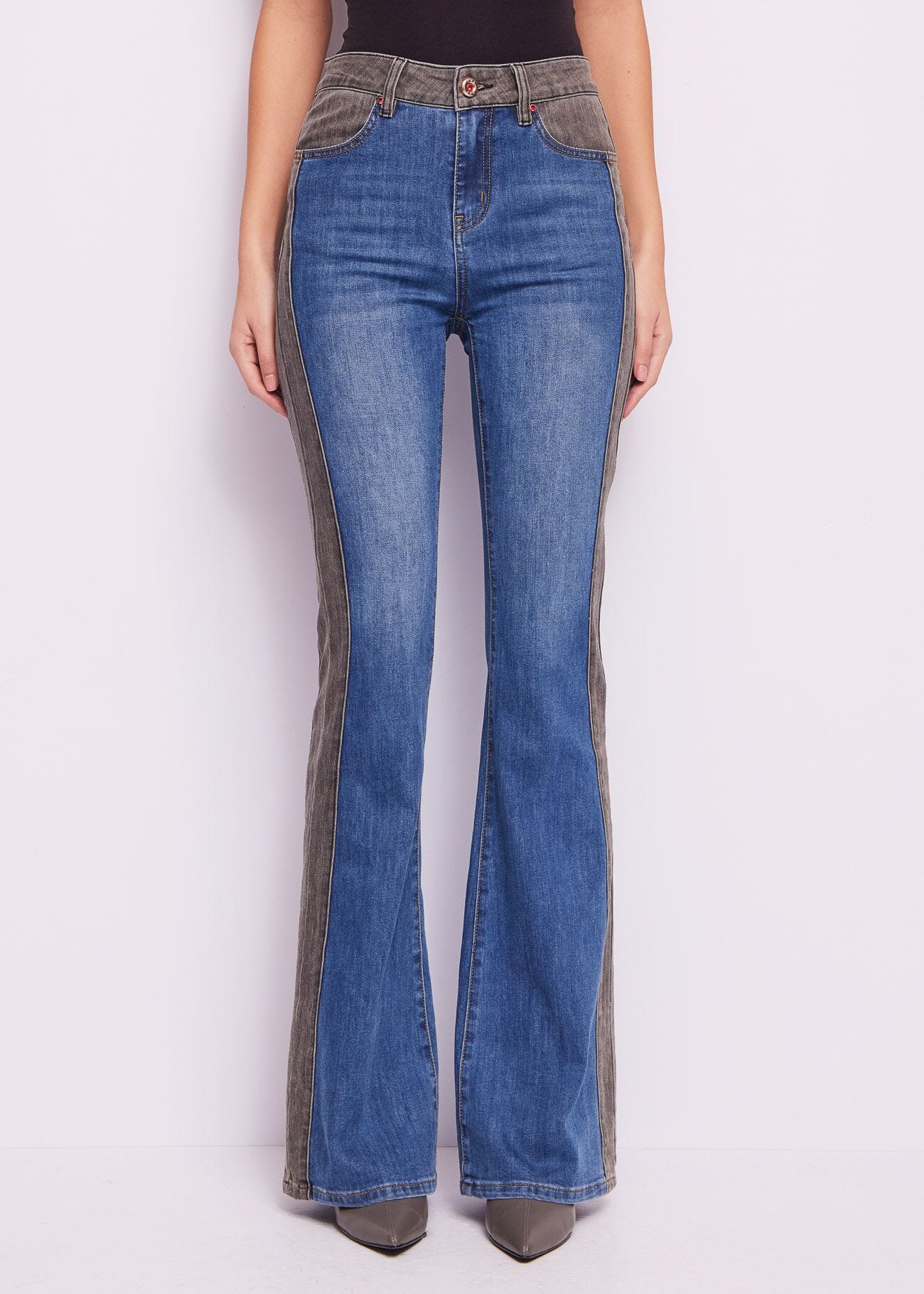 Flared Jeans in Cotton blend