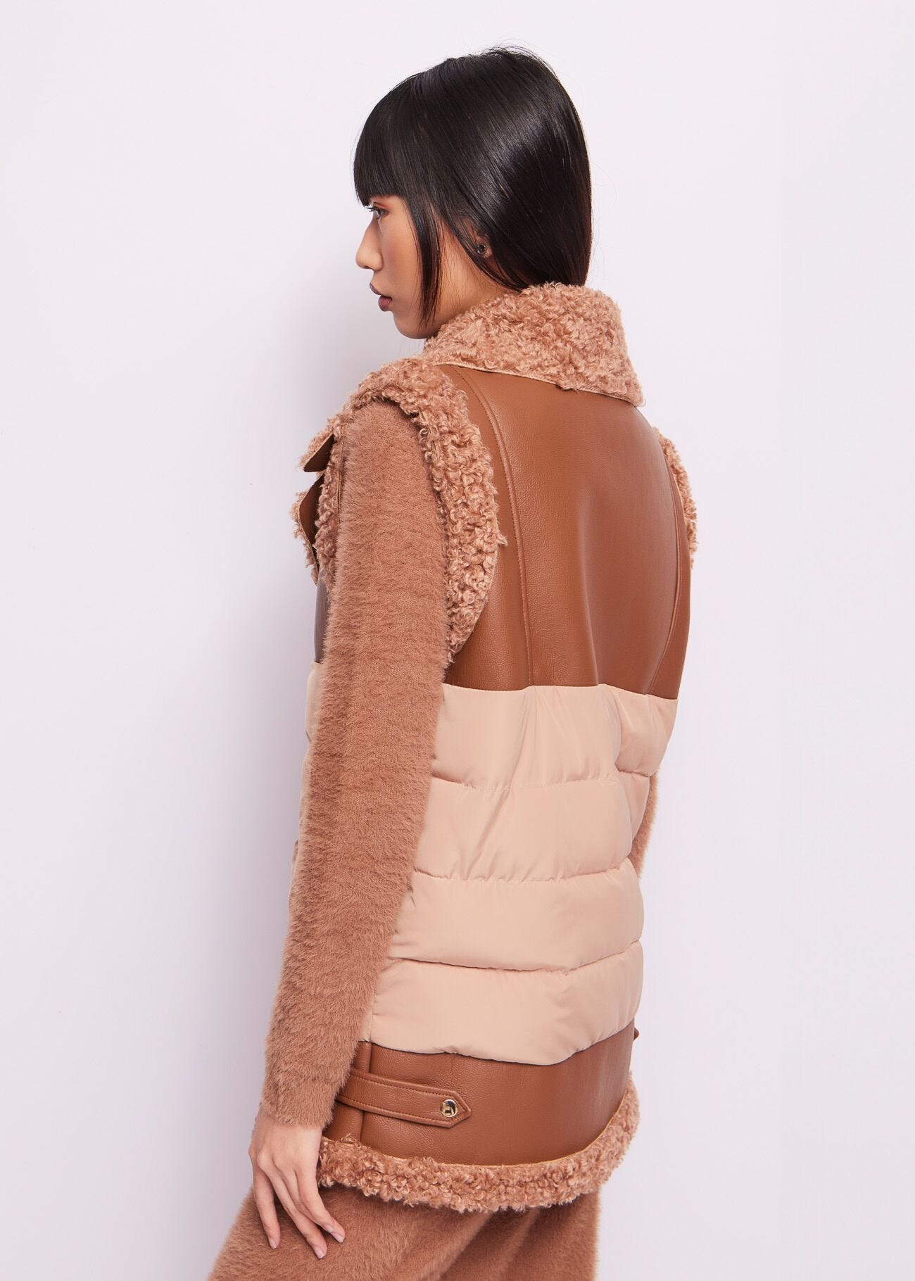 Padded vest with zip