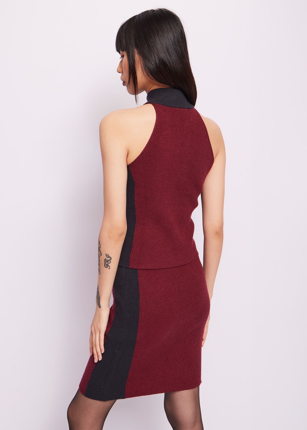 Knit top with zip