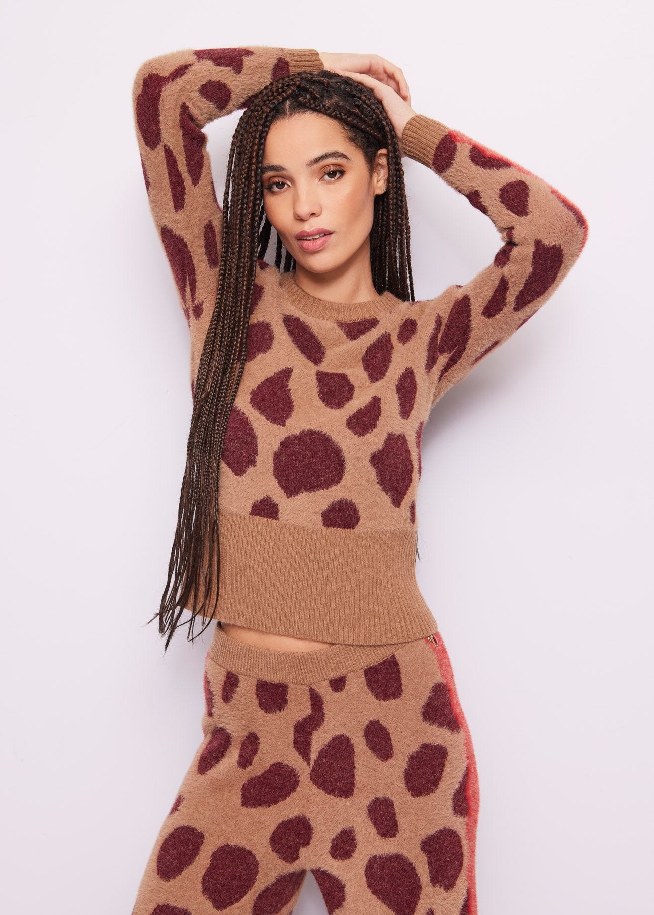 Animal-pattern jacquard jumper