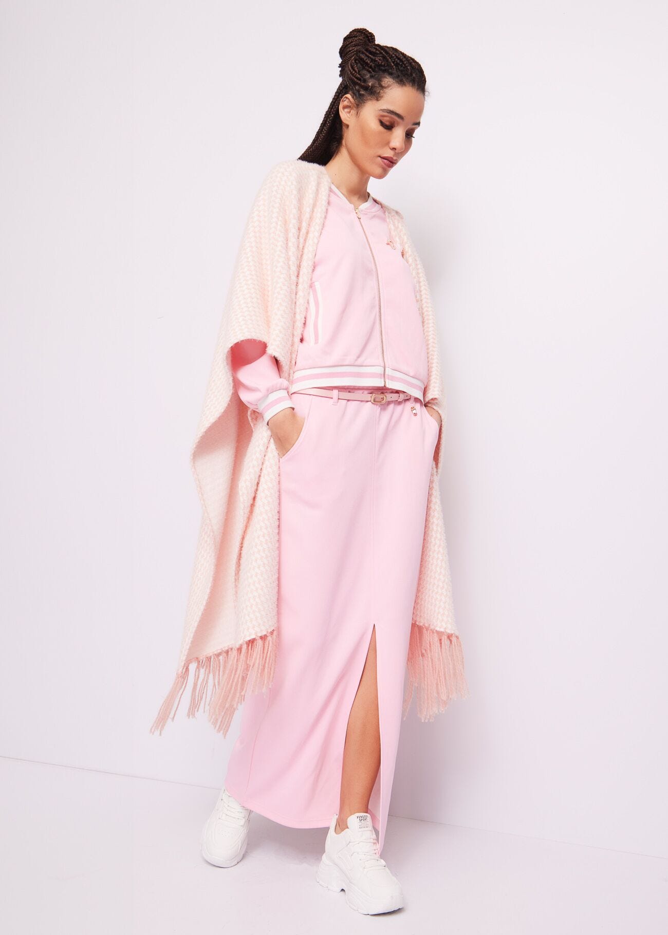 Poncho de punto de jacquard