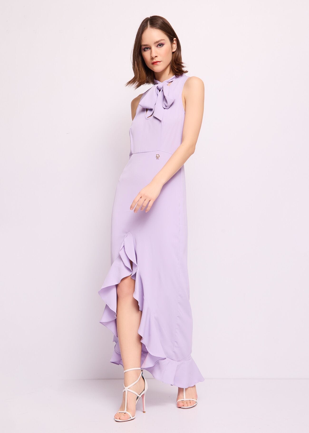 Vestido largo lila con volantes