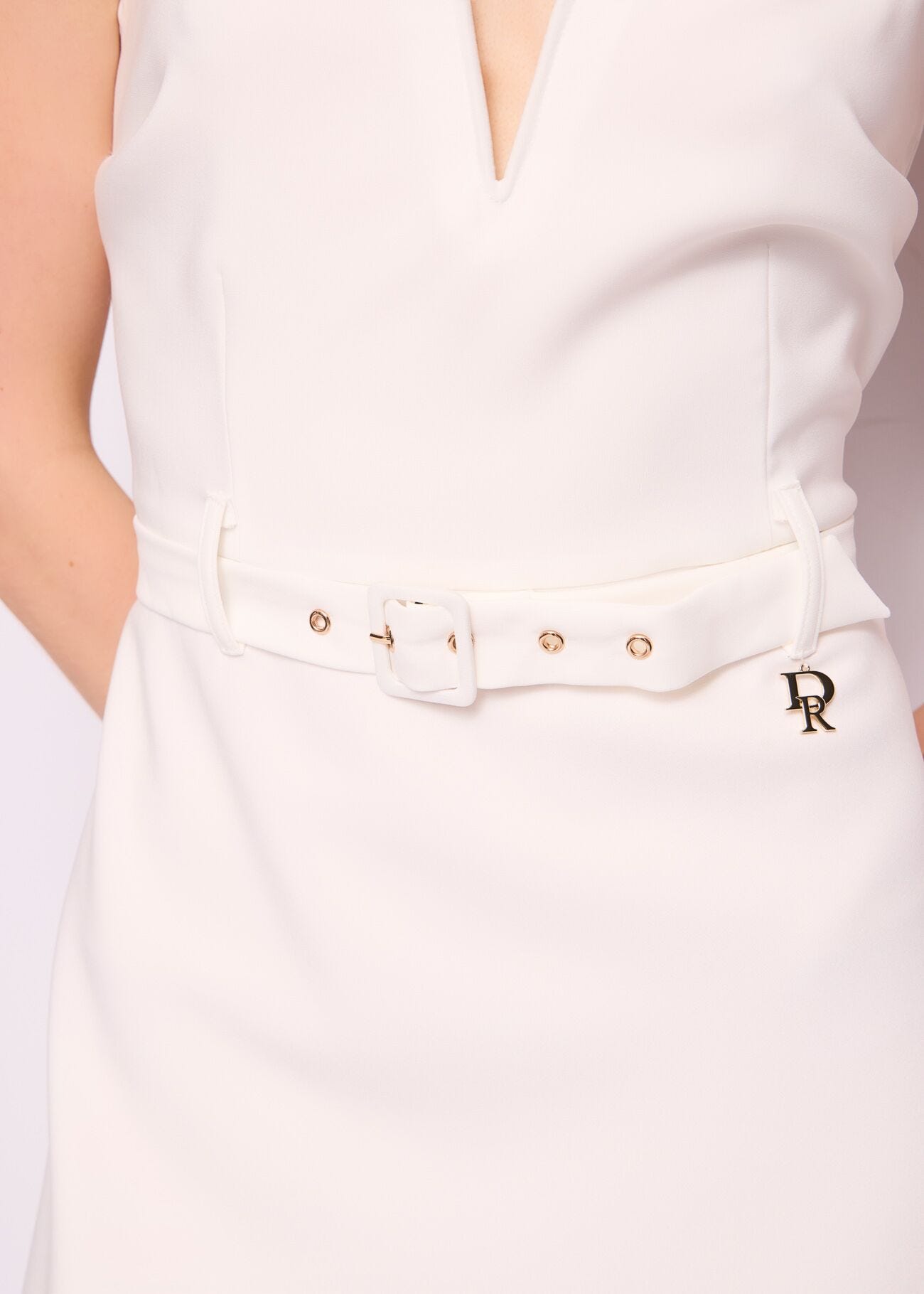 Mini abito bianco con cintura
