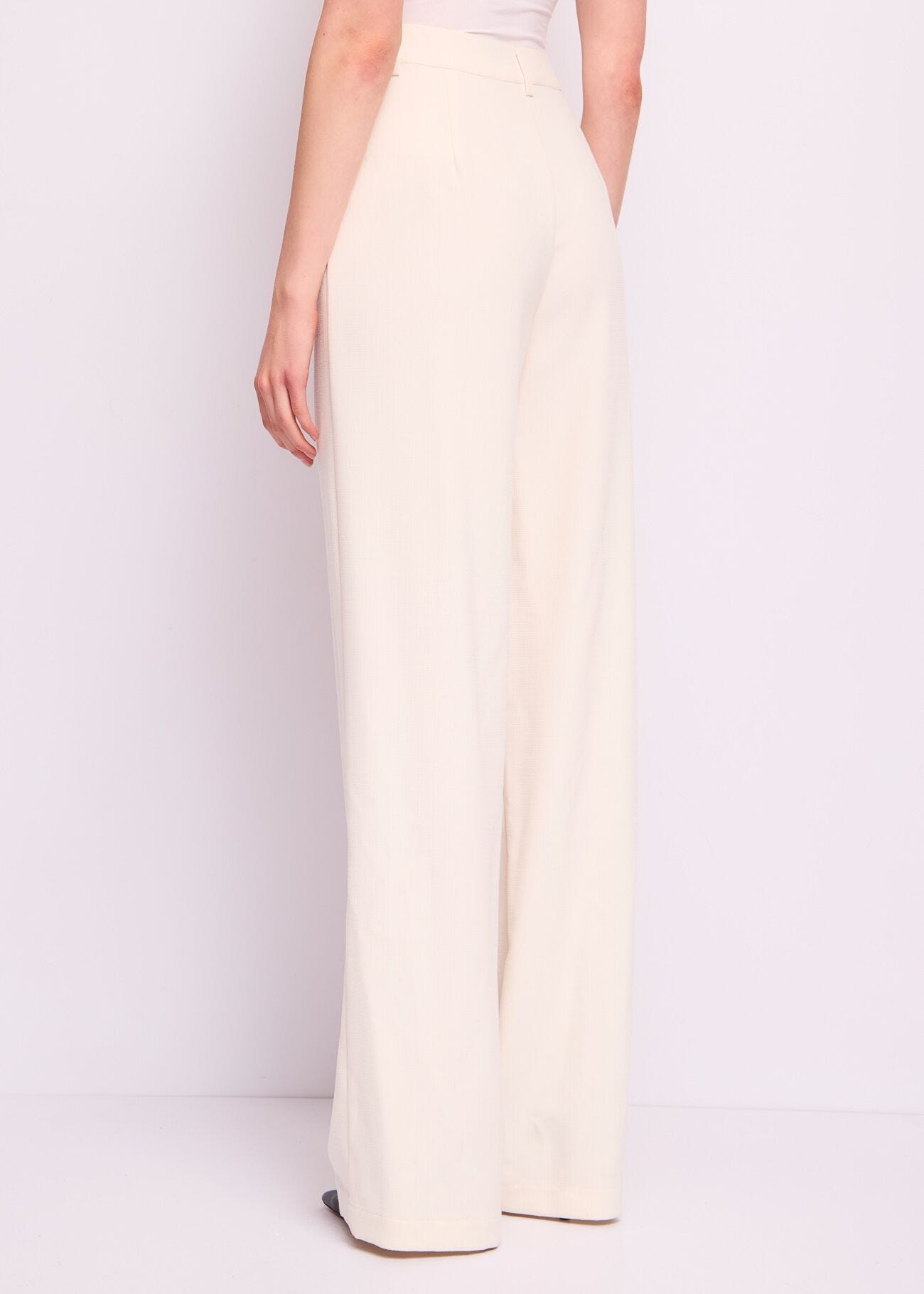 Pantaloni bianchi elasticizzati