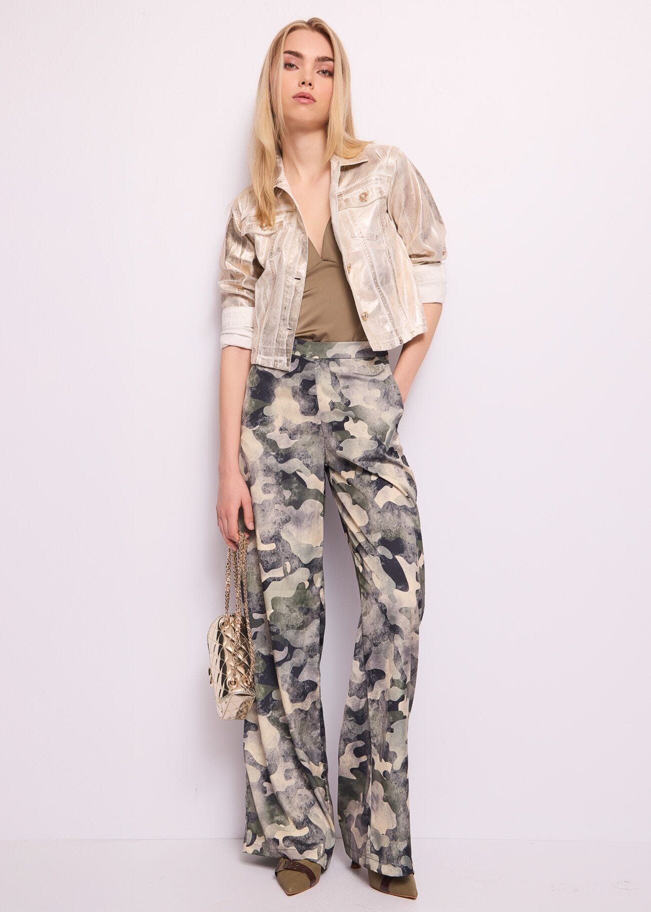 Pantaloni in raso stampato