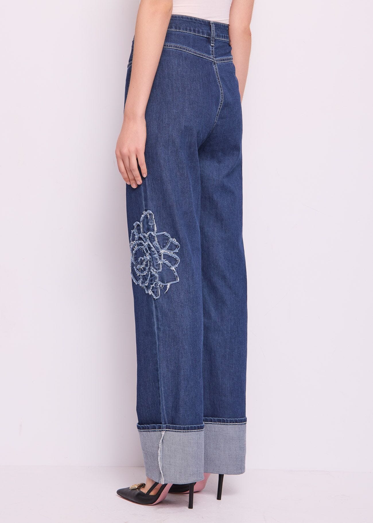 Jeans in cotone con risvolto