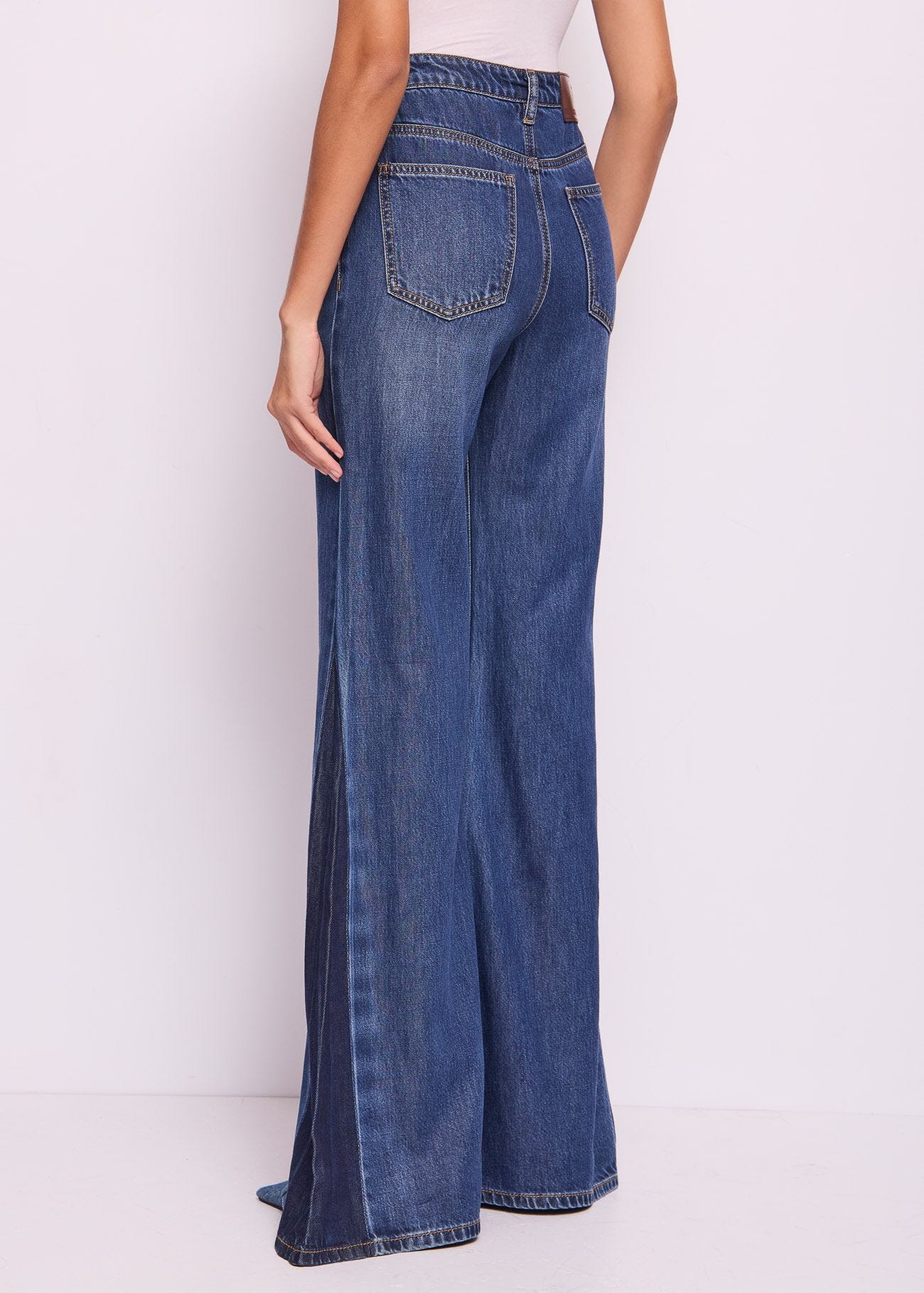 Jeans super flare in cotone