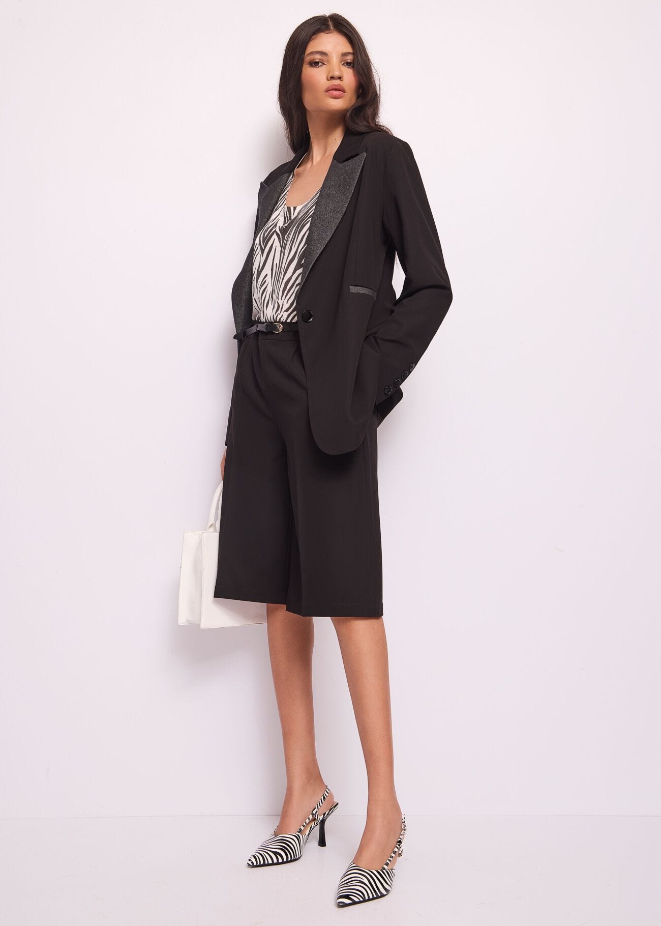 Blazer nero monopetto