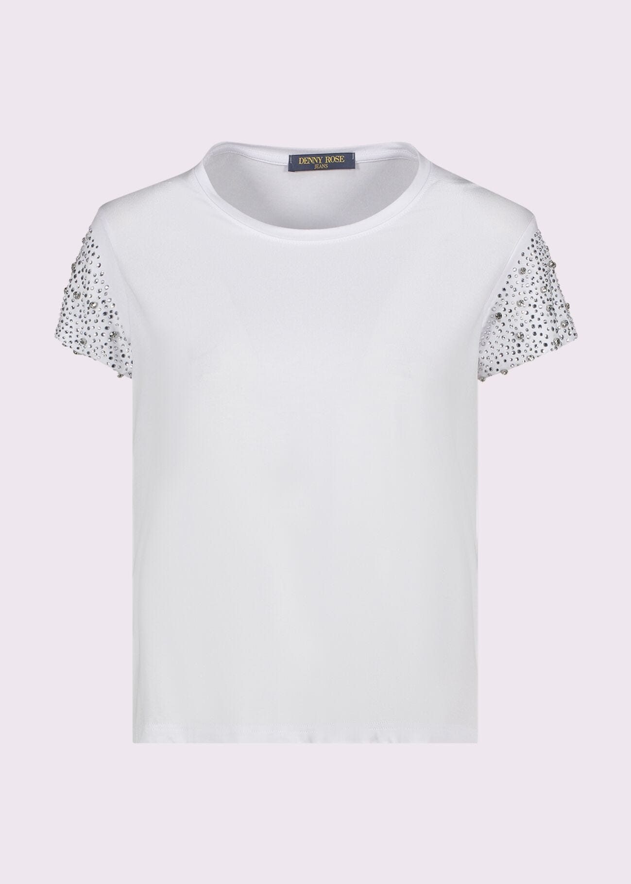 Camiseta blanca con apliques
